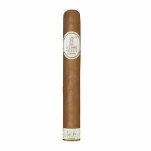 Flor de Selva Classic Corona Zigarre mit weiß-goldenem Zigarrenring und floraler Verzierung auf weißem Hintergrund